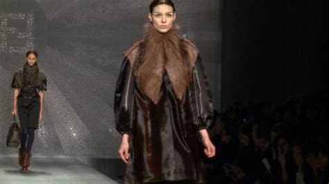 Watch Fendi: Fall 2012 Ready